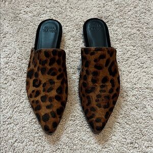 Huma Blanco Calf Hair Leopard Print Pointed Toe Mules